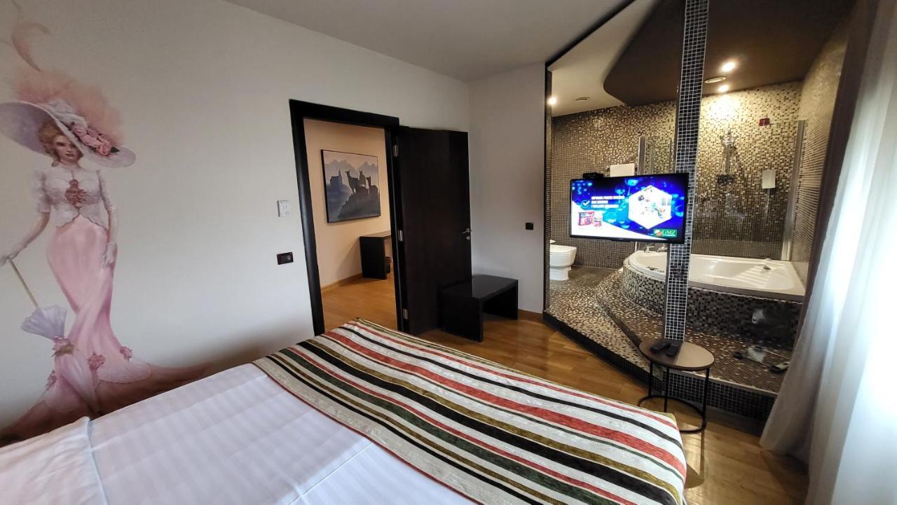 Design Hotel Mr President Beograd Bagian luar foto