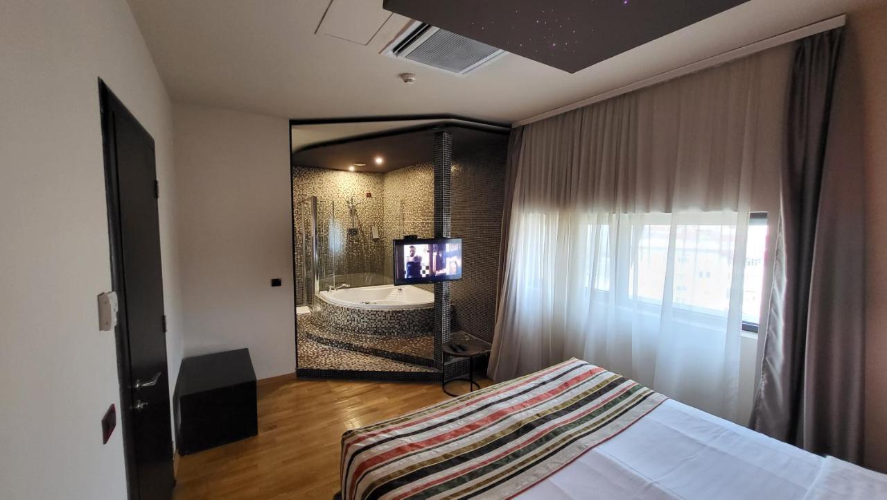 Design Hotel Mr President Beograd Bagian luar foto